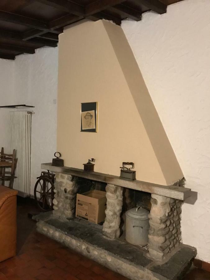 Casa Parentela Villa Ligornetto Bagian luar foto